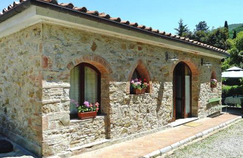 Ripafratta Casa | Rustic House in Tuscany with Shared Pool