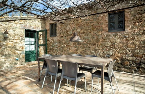 Pins Cabaña | Casa rústica con encanto y jardín privado. Piscina