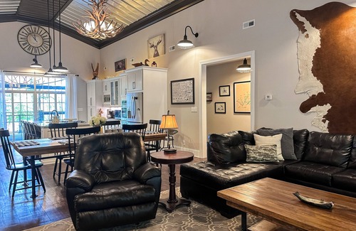 Sharps Chapel Casa | Rustic lakeside home with private dock, firepit, grill, smoker, and mtn views
