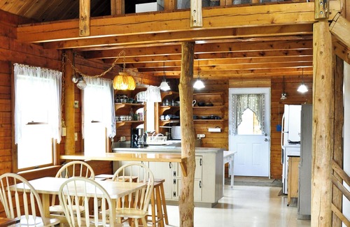 Alfred Station Cabina | Soothing 3-bedroom cabin in Alfred Station
