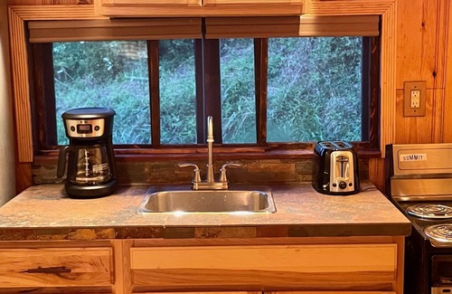 Franklin Cabina | Rustic Log Cabin