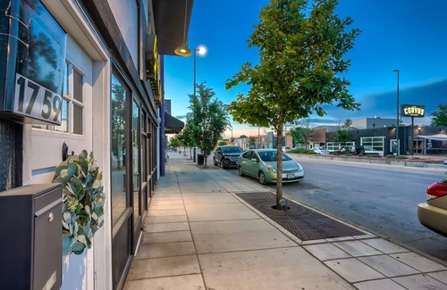 Overland Apartamento | Rustic Luxe Studio - Cozy Studio/ minutes to Downtown