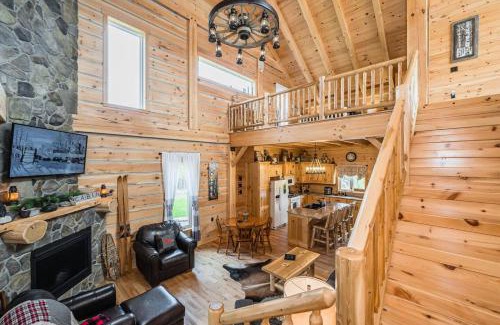 South Bruce Peninsula Casa | Rustic Luxury Saw N' Logzzz Cabin Getaway