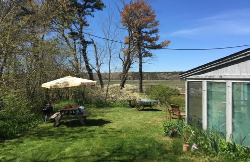 Wellfleet Cabaña | Casa rústica junto al pantano en Blackfish Creek