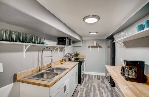 Evergreen Casa | Rustic Modern 3 bedroom 2.5 Mountain Escape
