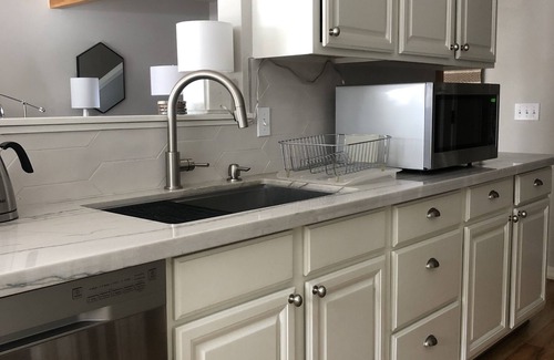Jackson Casa | Rustic modern w/ mountain views, creek, hiking, biking + 2 blocks to ski shuttle