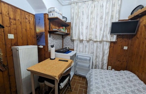 Oberursel Apartamento | Rustic monteur room close to nature