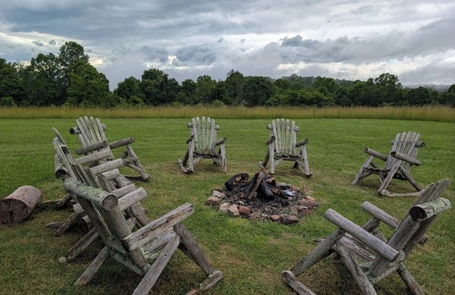 Fancy Gap Cabina | Rustic Mountain Escape w/Fire Pit and Mountain Views-Cabin 1