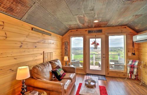 Norfork Apartamento | Rustic Norfork Studio with Million Dollar View!
