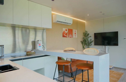 Satin Casa | Rustic Ranch and the Vessels of tomorrow