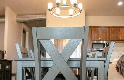 Nemo Otro | Rustic Ranch Retreat-Ideal for Family Reunions, Corporate Getaways, and Memorable Celebrations