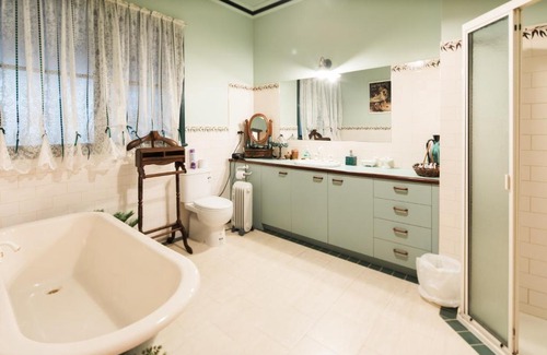 Kalorama Cama Y Desayuno | Rustic Refuge Guesthouse