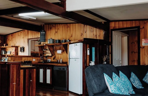 Castletown Casa | Rustic Retreat Esperance
