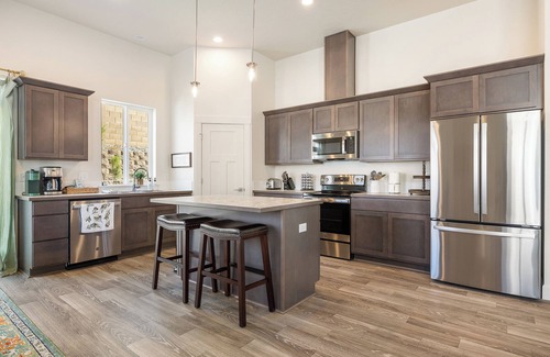 Hermiston Casa | Rustic Retreat