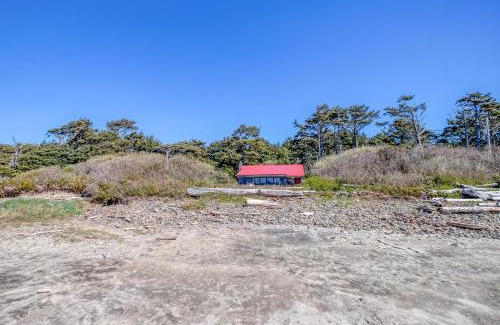 Yachats Casa | Rustic Retreat