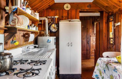 Rockport Casa | Rustic Rockport Cottage