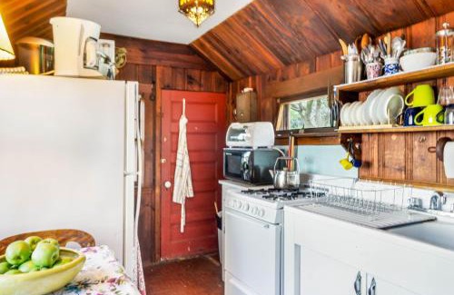 Rockport Casa | Rustic Rockport Cottage