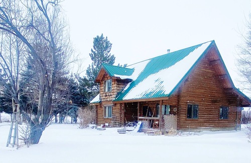 Minidoka County Cabina | Rustic rupert retreat
