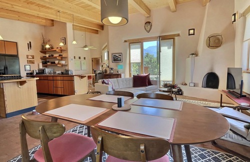 Valdez Casa | Rustic Setting, Modern Mountain Luxury