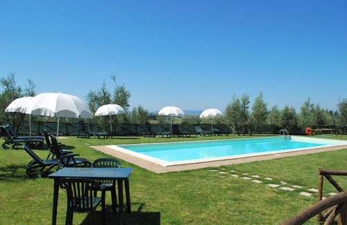 Castelnuovo Berardenga Apartamento | Piso estilo rústico con piscina