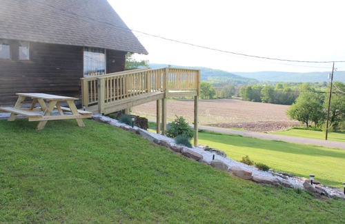 Sybertsville Chalet De Esquí | Chalet rústico, tranquilo y acogedor en 130 acres de tierras de cultivo