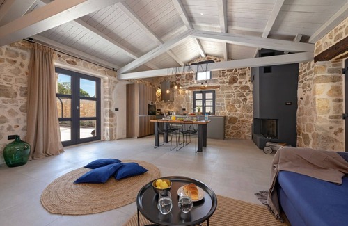 Vrznaveri Villa | Villa Dvori by Villas Guide