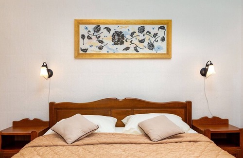Cabrunici Villa | Rustic Villa Lara with pool