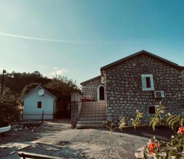 Rijecani Apartamento | Rustic village