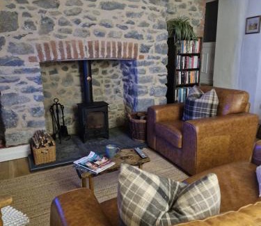Llanwrtyd Wells Casa | Rustic Welsh cottage