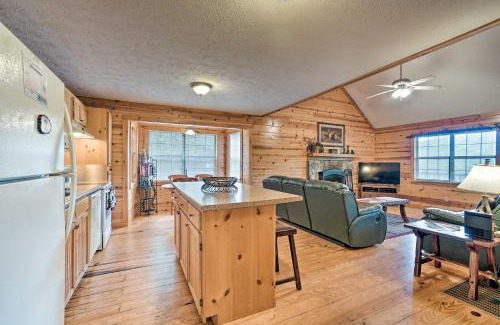 Young Harris Casa | Rustic Young Harris Cabin with Fire Pit and Views