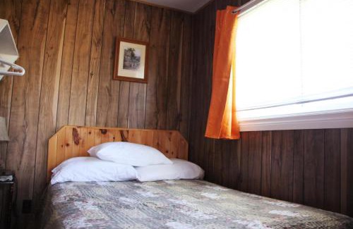 North Rustico Chalet De Esquí | Rustico Acres Cottages