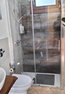 Valderice Chalet De Esquí | RUSTICO FRA IL VERDE E IL MARE a LIDO VALDERICE