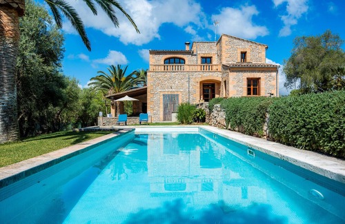 Arta Villa | Rústica finca con piscina, jardín, Wi-Fi, aire acondicionado y balcón; Aparcamiento disponible