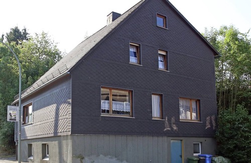Oberschledorn Apartamento | Refugio de esquí rústico de Medebach
