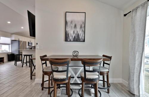 East Haven  Rutland County Casa | Rutland's Hidden Gem- 2 BR 1BA Renovated Home Close to Everything home