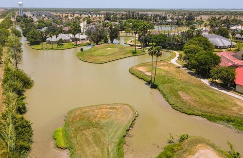 Brownsville Alquiler De RV | RV at Riverbend Golf Resort Lot For Rent