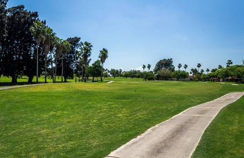 Brownsville Alquiler De RV | RV at Riverbend Golf Resort Lot For Rent