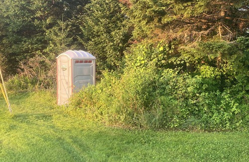 Orleans Alquiler De RV | Rv/camper hook ups with scenic views