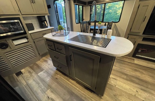 Dunlow Casa | RV/Camper in wilderness of Dunlow WV