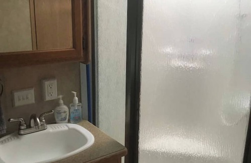 Markerville Casa | RV/camper trailer on acreage 5 km N of Sylvan Lake