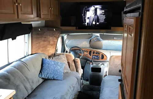 South San Jose Casa | RV para las grandes puertas