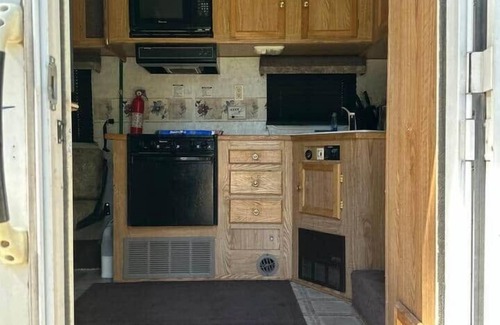 Crescent Casa | RV Glamping in Crescent Lake!