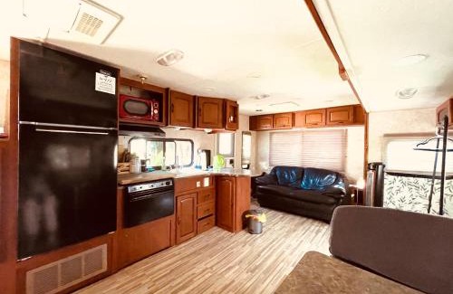 Homestead Otro | RV in the Little Jungle by Legnalife