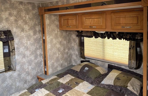 Stafford Casa | RV on Private Site at Roaring Brook Campground