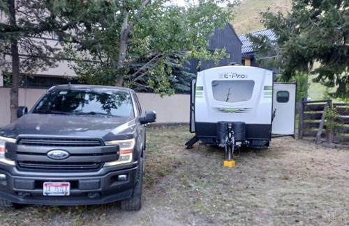 Warm Springs Casa | RV Parking in Paradise (Parking Space #B)