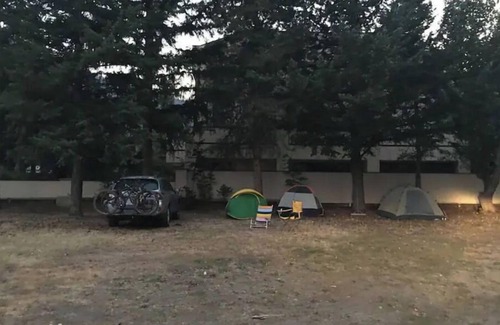 Warm Springs Casa | RV Parking in Paradise (Parking Space #B)
