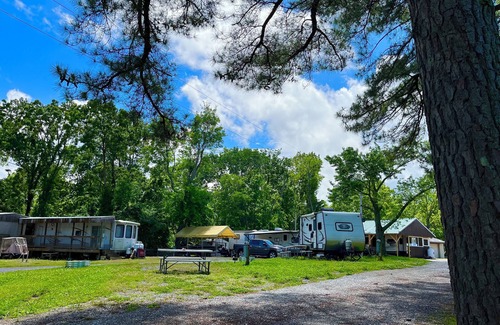 Aurora Alquiler De RV | RV Site #45 Pull Through 50ftx32ft