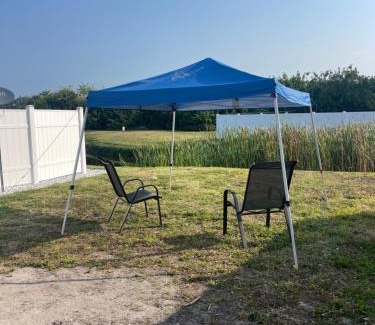 Port Charlotte Otro | RV SITE FOR RENT BY GLAMPERS CAMP 30AMP FULL HOOKUP