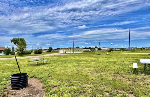 South Heart Alquiler De RV | RV sites for rent - power, water, sewer hookups