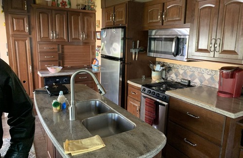 Fort Pierce Shores Casa | RV with Lot Cul de Sac w PRIVATE BEACH!